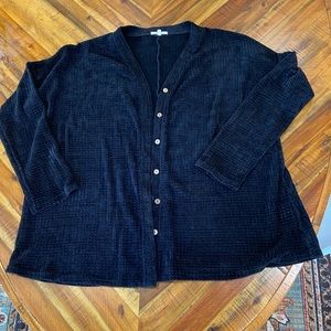 Easel Chenille Black Cardigan